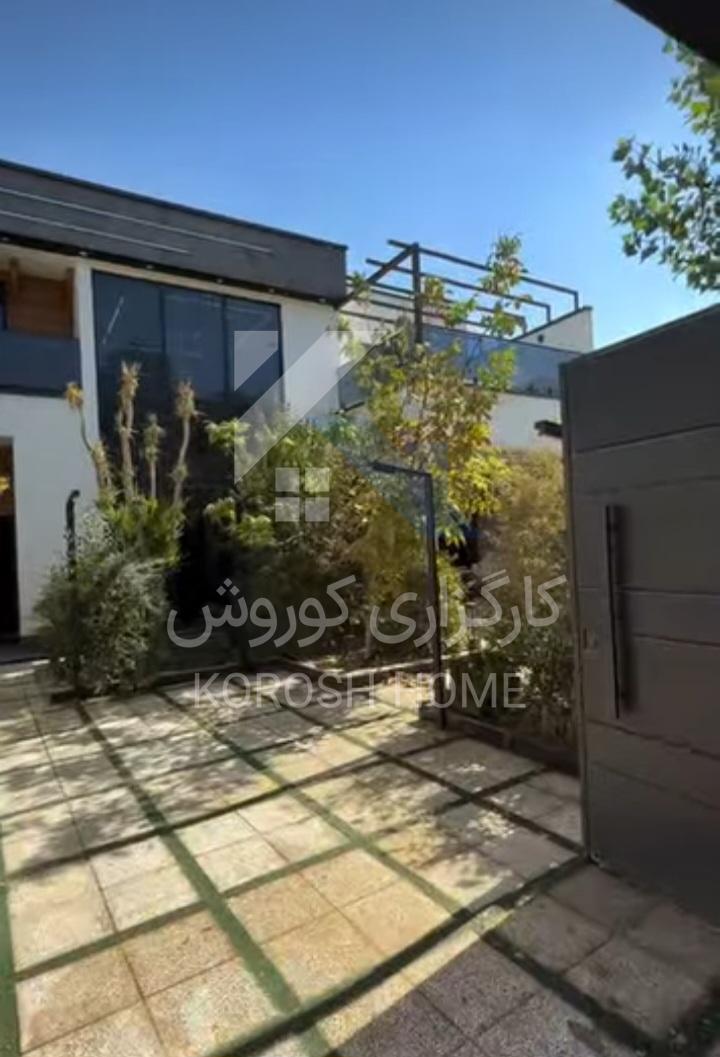 باغ ویلای مدرن ۳۰۰متری با استخر و طراحی خاص