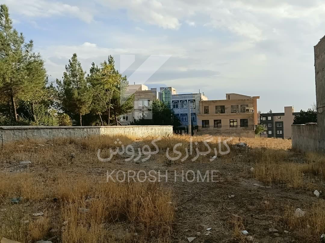 فروش زمین ویلایی باز یک/ ۳۵۱ متر ۳بر مجاور پارک