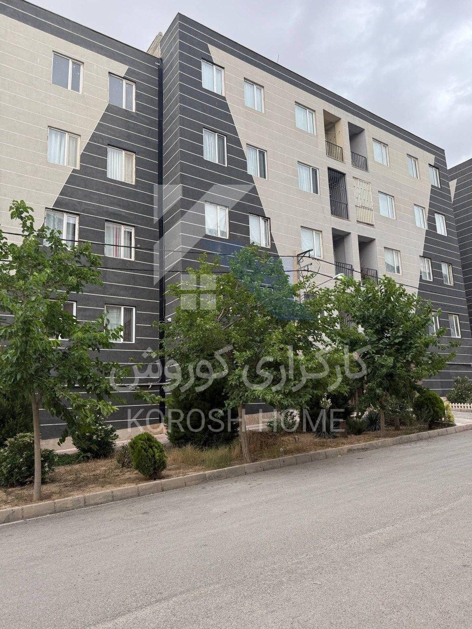 مهر۹/خیابان سرزمین/دارای حیاط خلوت/فول خوشگل