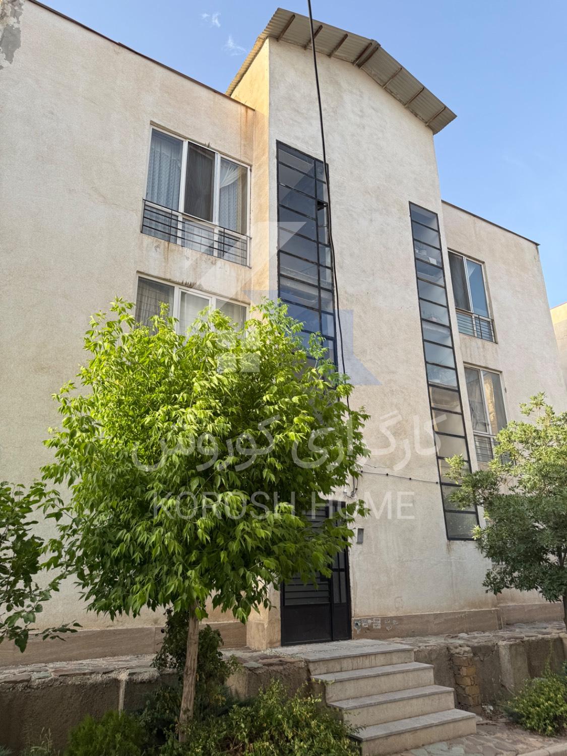 فروش واحد 85متری جنب مترو بلوک 6واحدی در فاز 4مهستان