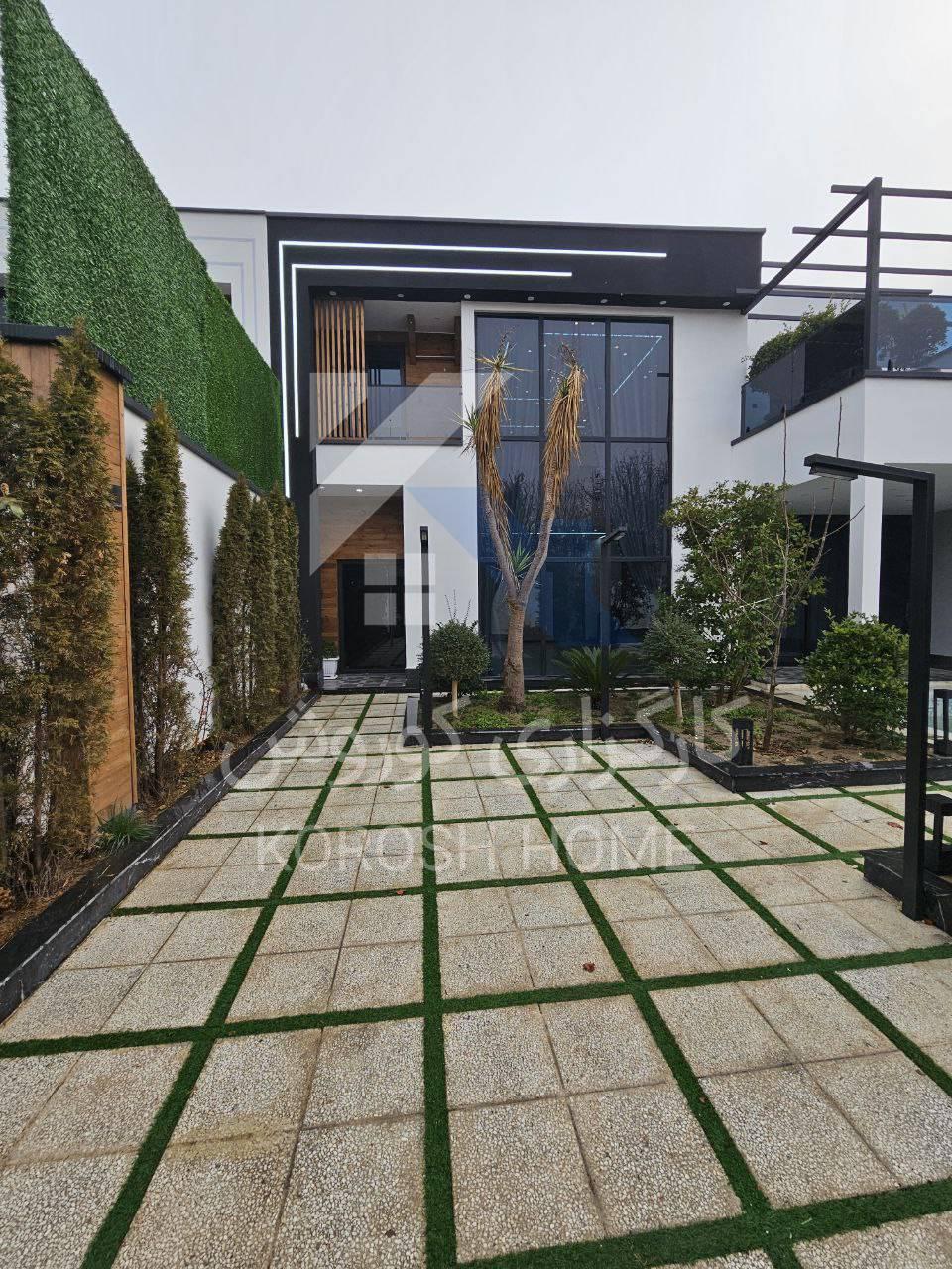 فروش ویلا دوبلکس استخردار شیک