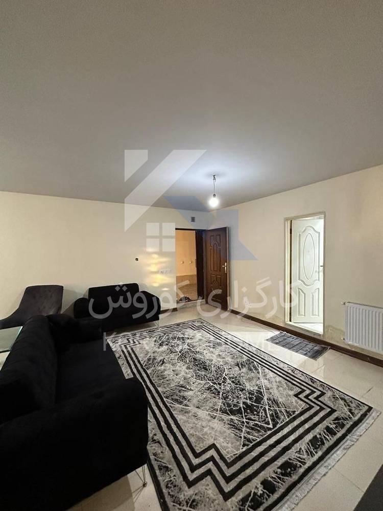 آپارتمان ۸۵ متری ایرانسابله نزدیک ویلایی نشین فاز۱ فول