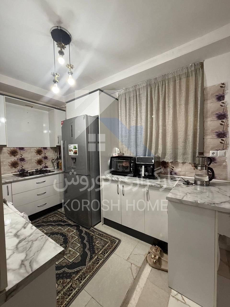آپارتمان نوساز/ فول/ خیابان سرزمین