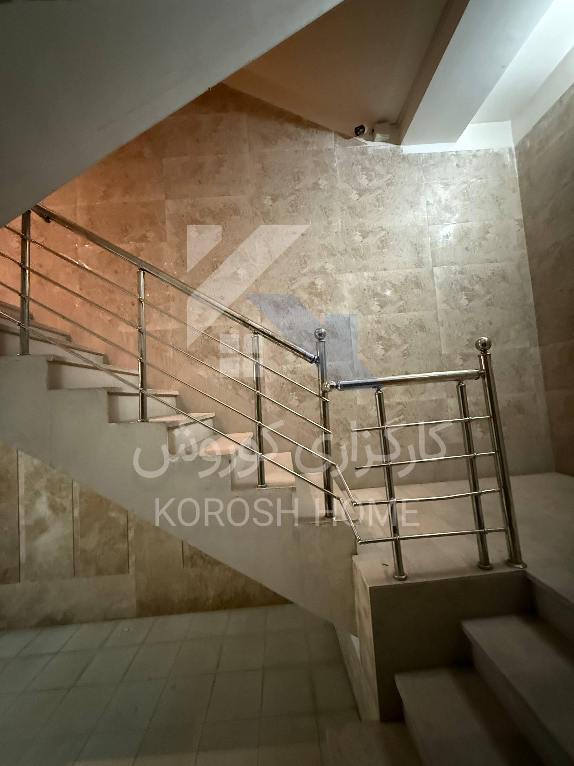 110 متری شیک/ سند تکبرگ/ تاپ لوکیشن